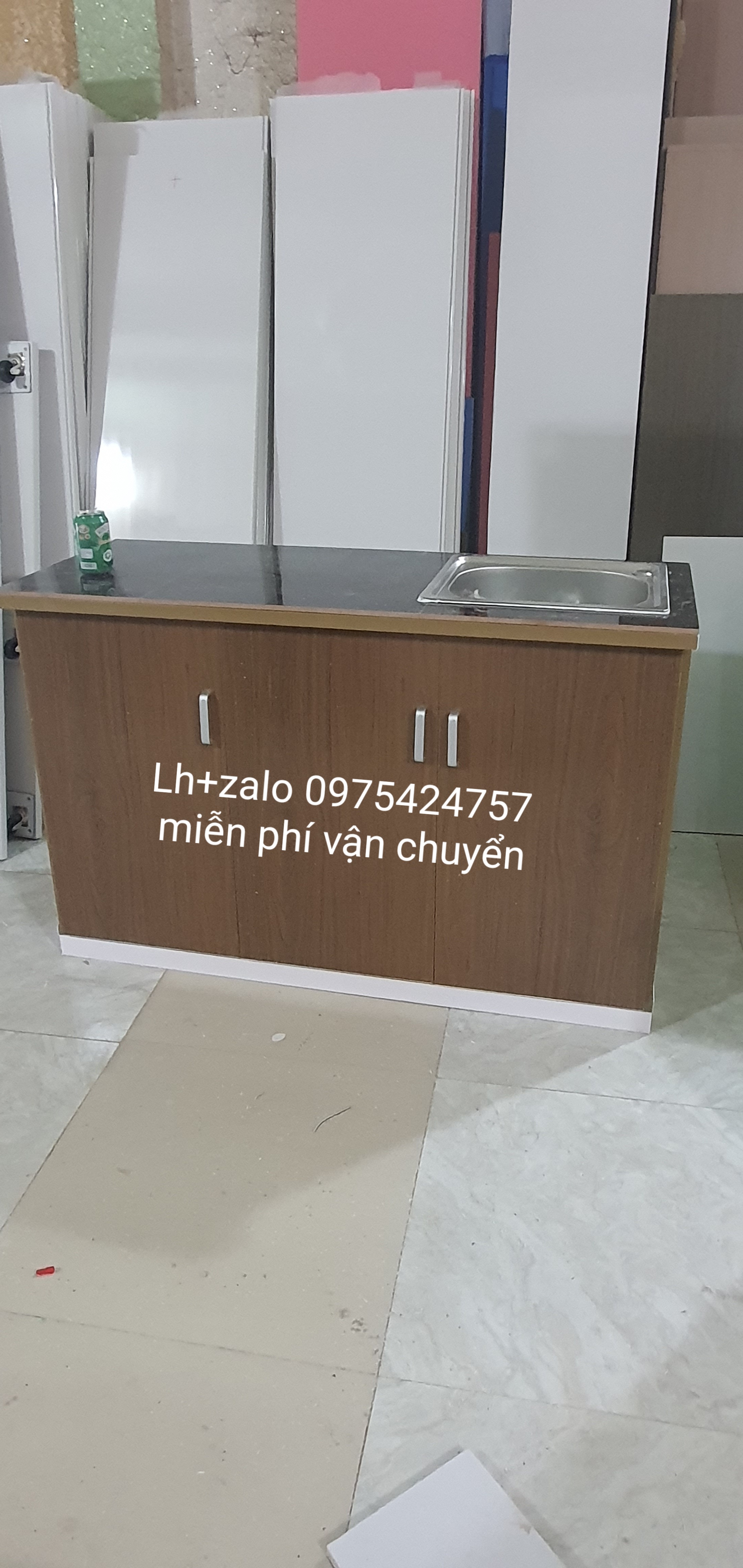 Tủ bếp mini sẵn bồn mặt gạch