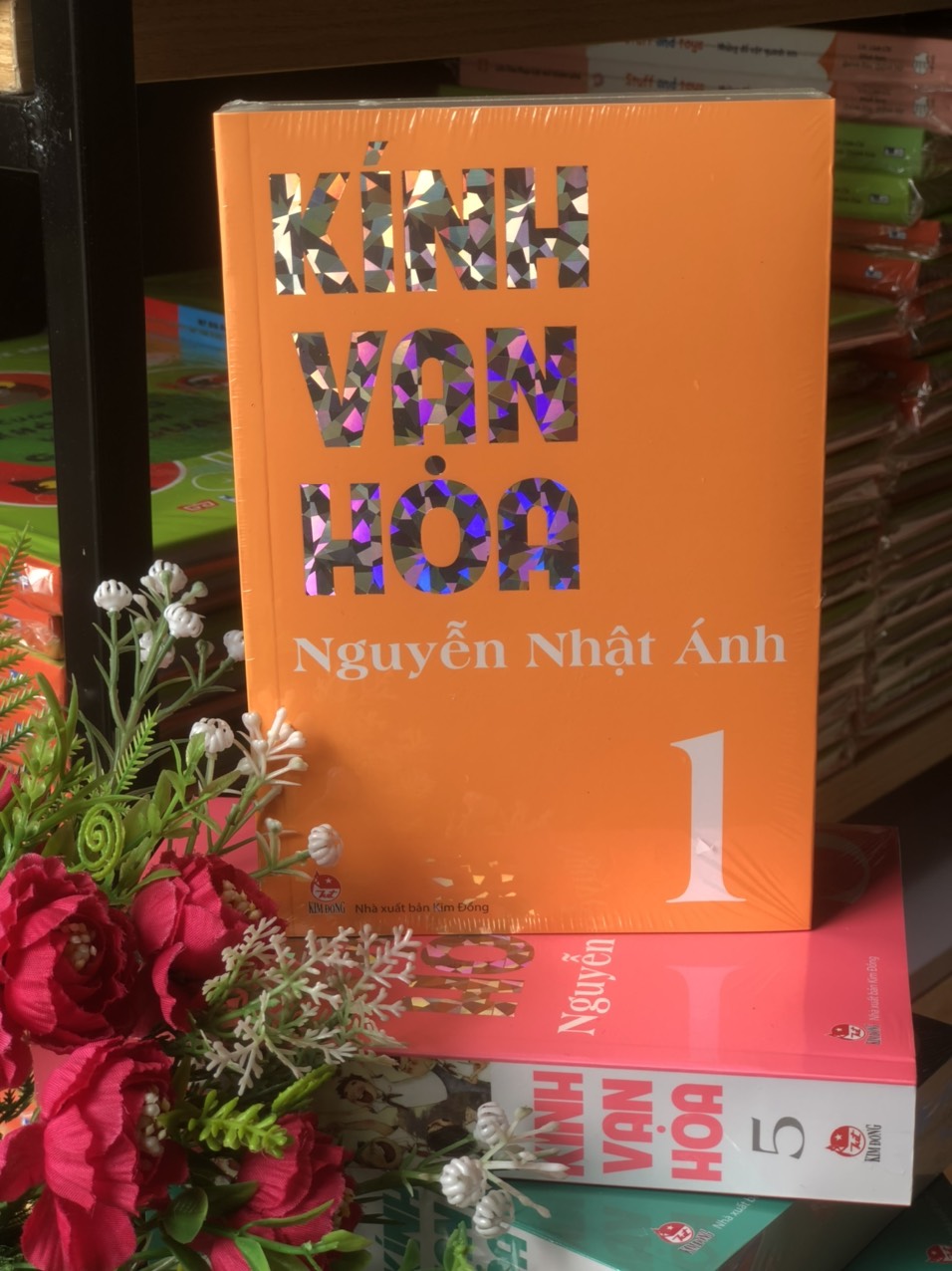 Kính Vạn Hoa - Tập 1 (Tái Bản 2022)