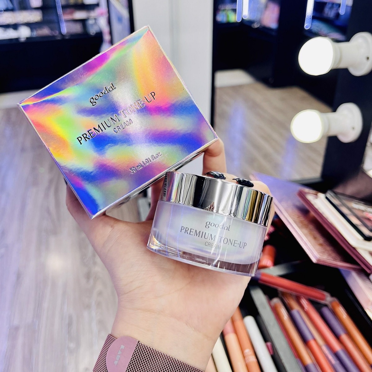 Kem Dưỡng Nâng Tone Da GOODAL PREMIUM TONE-UP CREAM Mẫu 2020