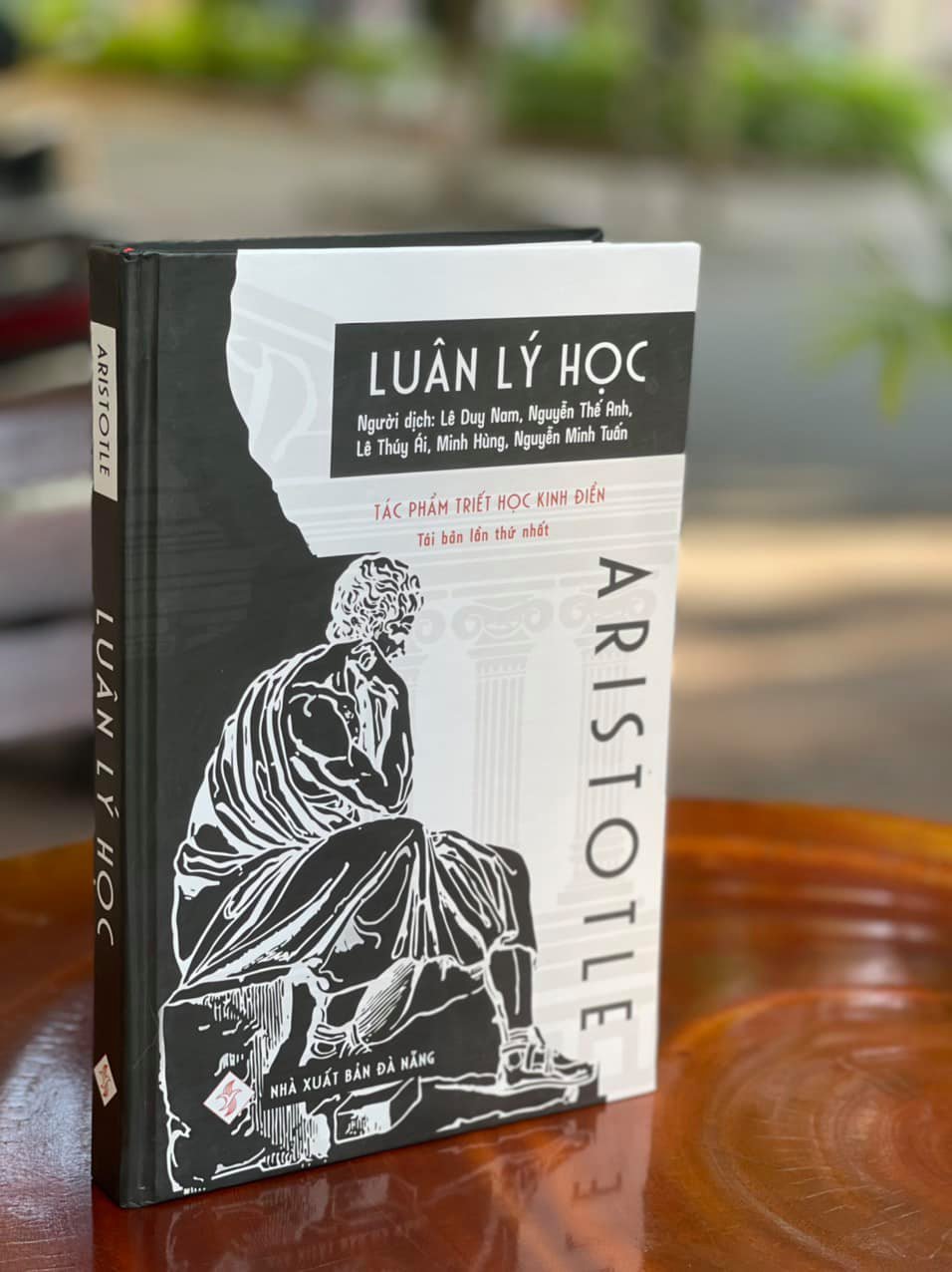 Luân Lý Học - Bìa Cứng