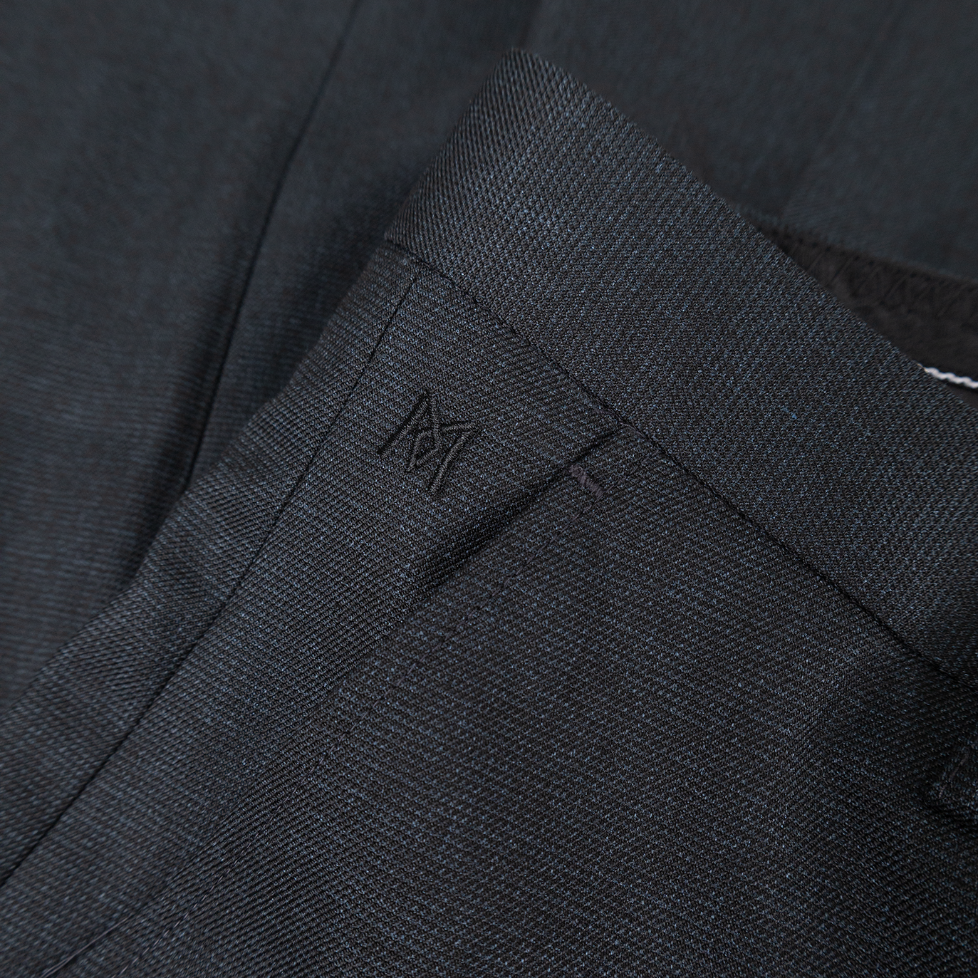 Quần tây nam KHATOCO Regular Fit không ly Q1M528R0-INMA054-2708-0