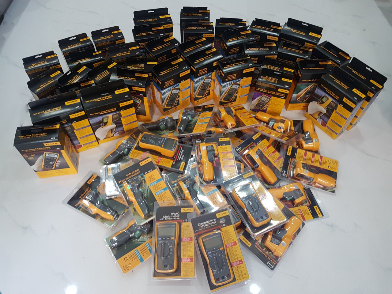 Đo nhiệt độ độ ẩm Fluke 971