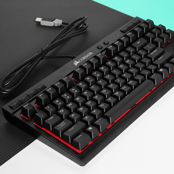 Bàn phím cơ Corsair K63 MX Red - Hàng chính hãng