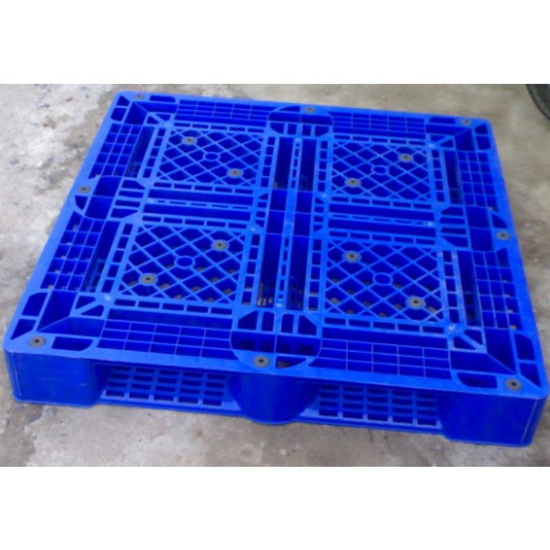 pallet lót sàn nhựa Long Thành cao cấp