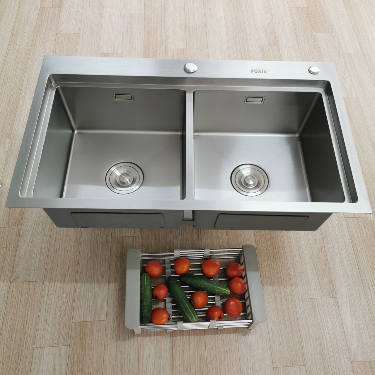 CHẬU RỬA CHÉN BÁT INOX 304 2 HỐ CÂN NANO BẠC