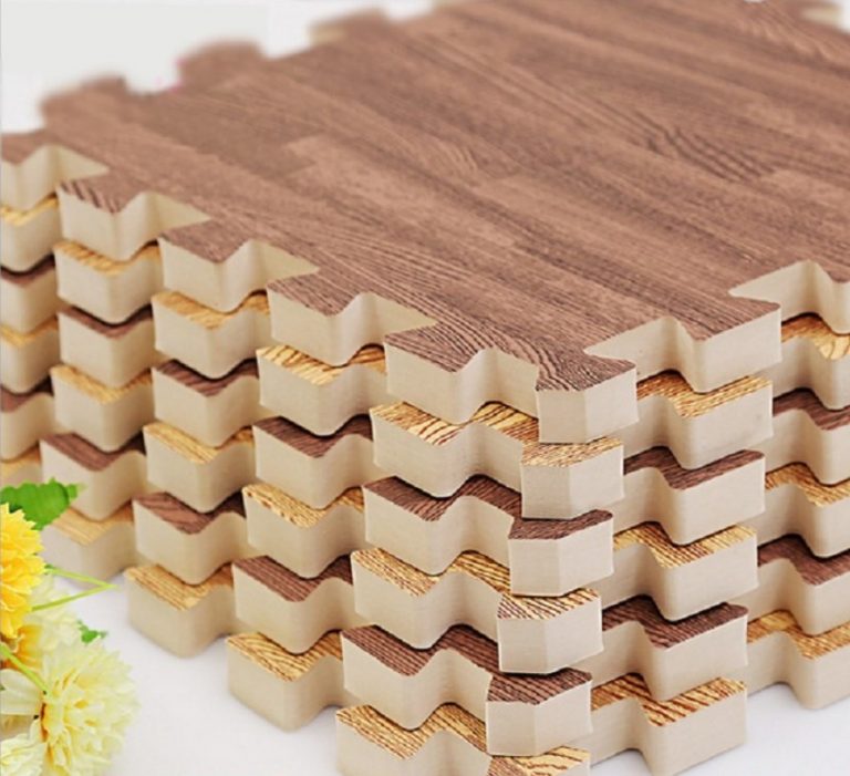 Thảm lót trải sàn nhà màu vân gỗ sang trọng loại to kích cỡ 1 tấm 60x60cm, độ dày 1cm giữ ấm chân mùa thu đông, thiết kế đẹp sang trọng trang trí phòng ngủ, phòng khách, văn phòng