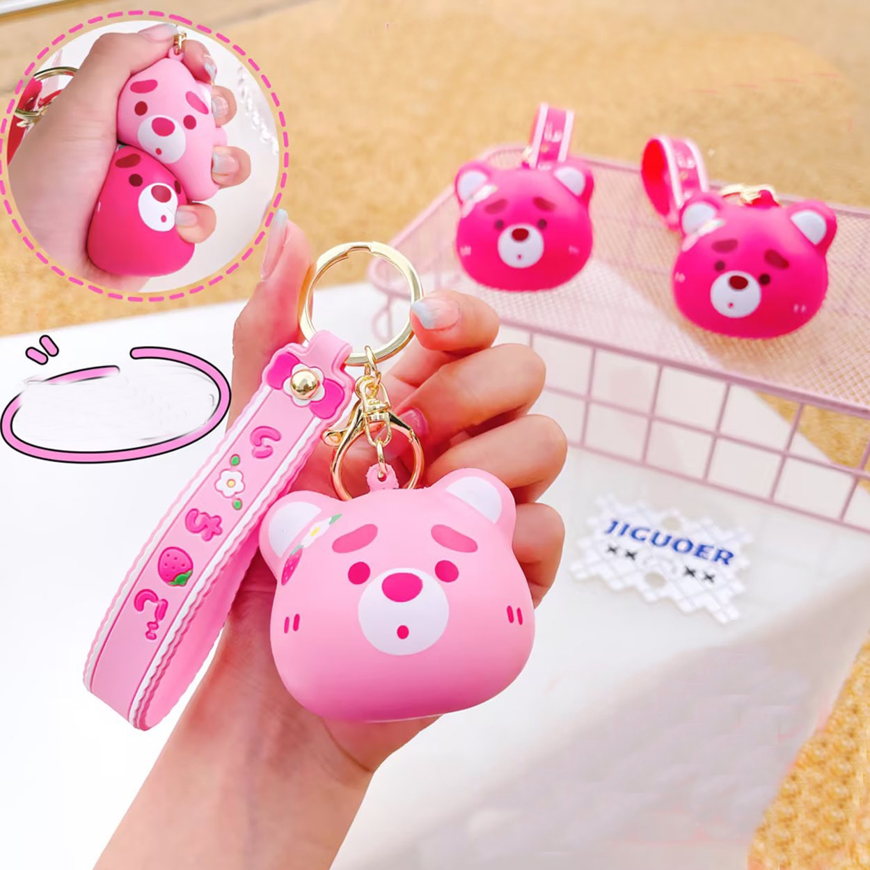 Móc Khóa Gấu Dâu Đàn Hồi Squishy Hottrend, Đeo Balo Túi Xách Hàng Chính Hãng - Hồng Nhạt