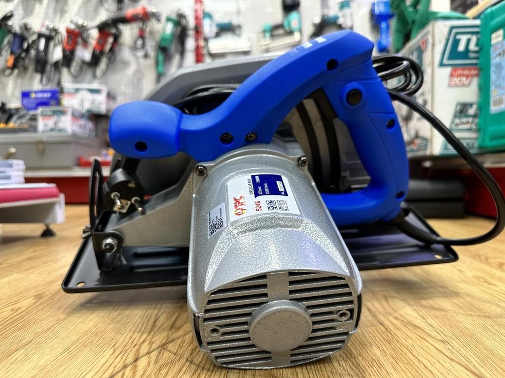 MÁY CƯA ĐĨA TRÒN 235MM 1800W 5246 TPC - HÀNG CHÍNH HÃNG