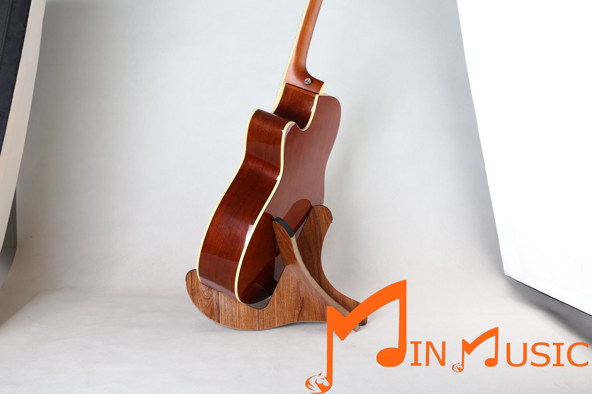 Chân để đàn guitar Loại bằng gỗ /có thể gấp gọn dễ mang vác