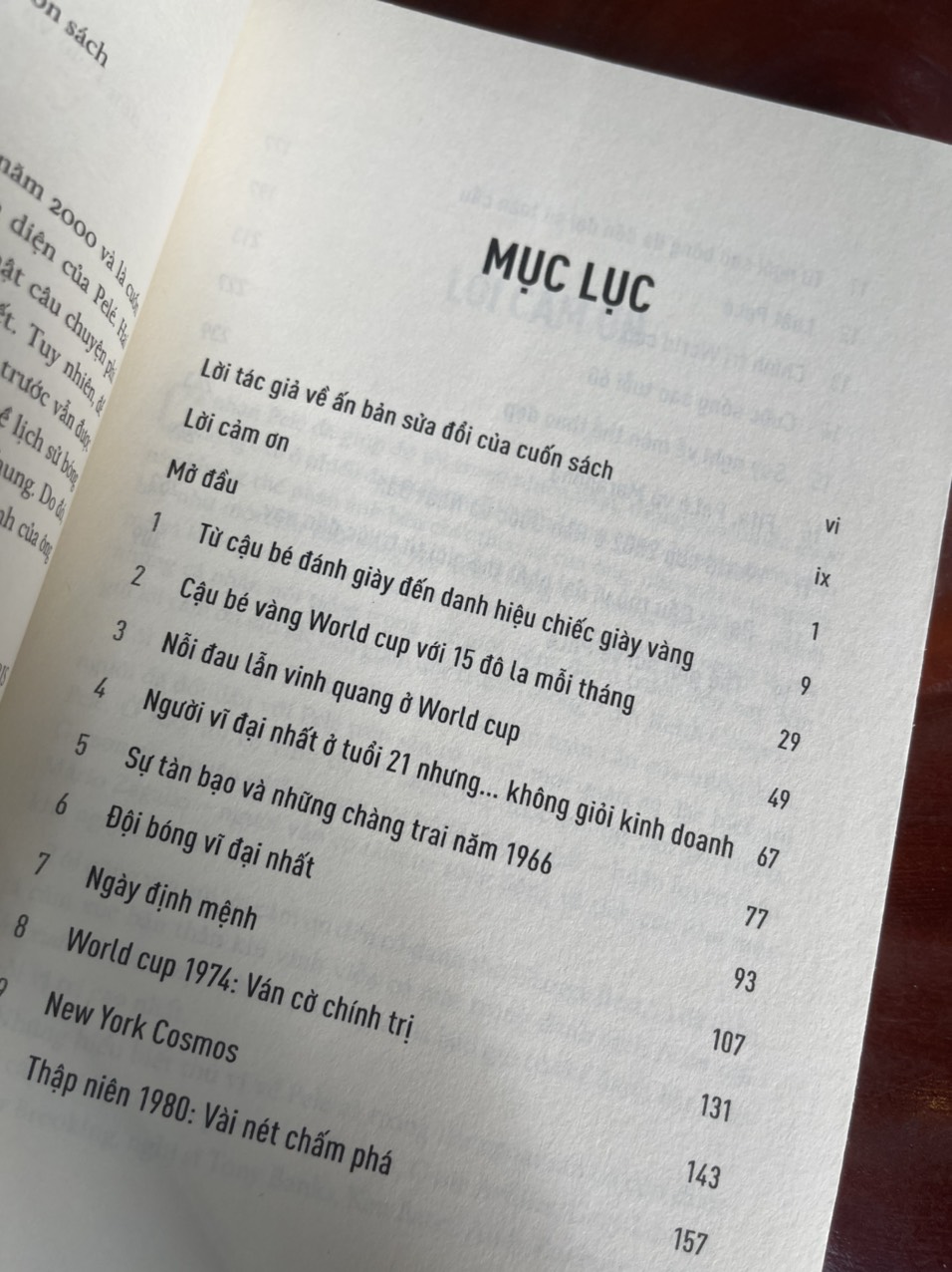 PELÉ CUỘC ĐỜI VÀ THỜI ĐẠI - Harry Harris - Nguyễn Dương Hiếu, Lê Anh Tú dịch - NXB Trẻ (bìa mềm)