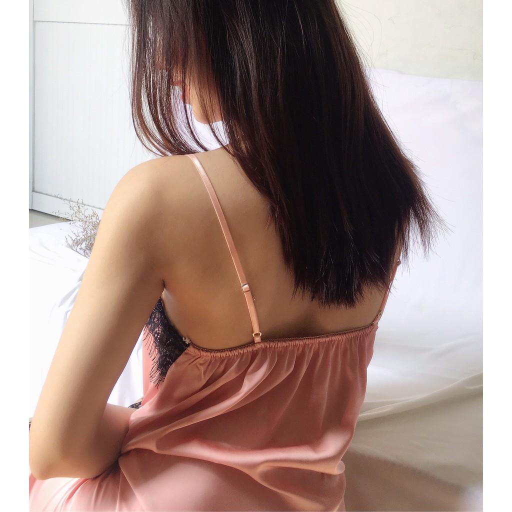 Váy ngủ lụa xuông phối ren tặng kèm quần chip ren 2 màu nude và hồng