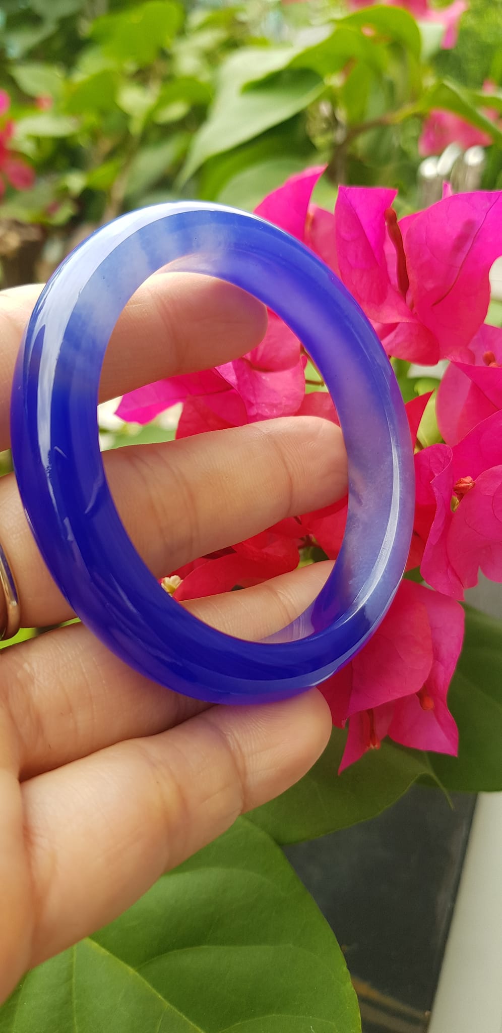 Vòng tay Nữ  Bản Hẹ Đá Mã Não Xanh Dương Đậm nhạt 1 bên đều đẹp Vòng tay Ni 52mm x Cao 11mm x dầy 8mm Nữ mệnh Thủy mệnh môch 50kg - 54kg đeo ạ