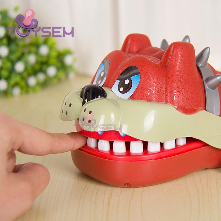 Đồ chơi chó cắn tay cho trẻ em từ 3 tuổi trở lên rèn luyện tính nhanh nhẹn cho bé