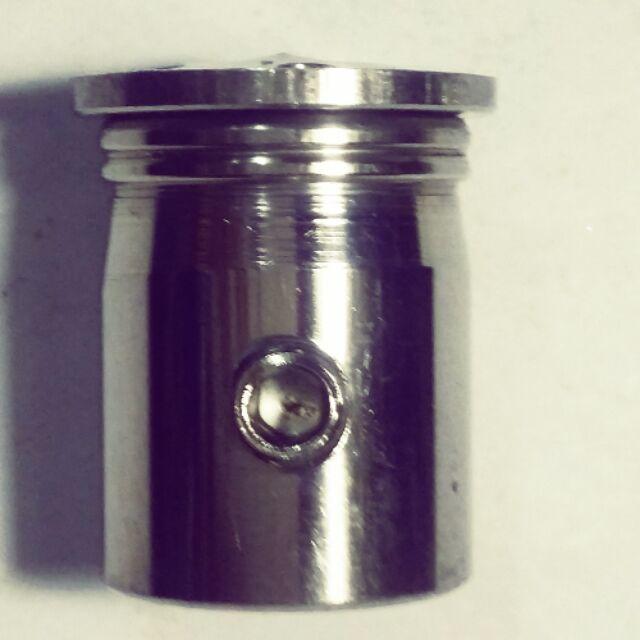 Chụp giò đạp inox dành cho xe máy