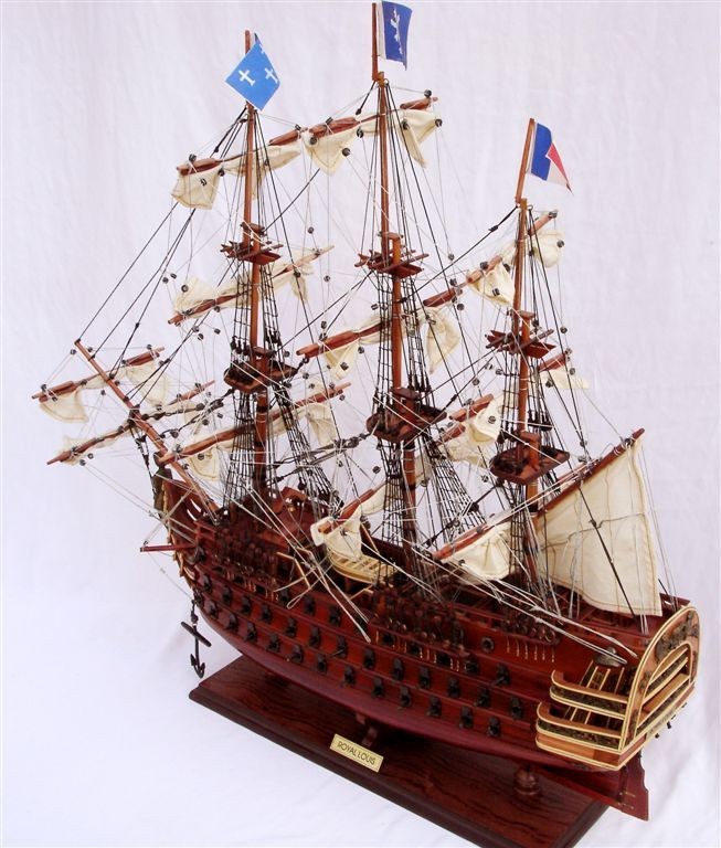 Thuyền buồm gỗ trang trí Royal Louis dài 95cm
