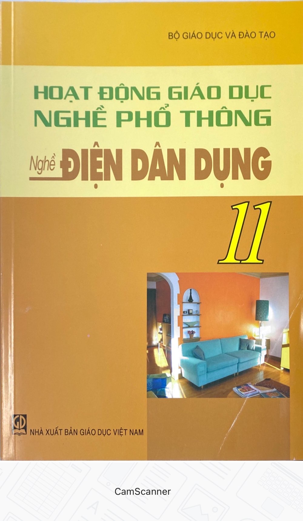 Hoạt động giáo dục nghề phổ thông nghề điện dân dụng 11