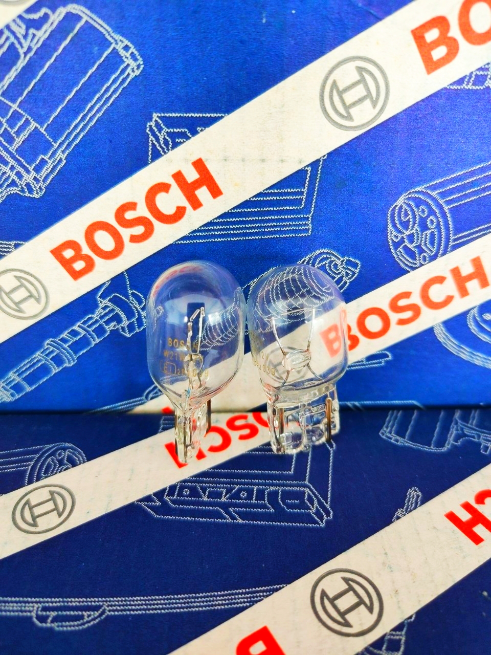 Bóng đèn Bosch. W21W 12V 21W đèn báo lùi , đèn tín hiệu xi nhan trước , đèn tín hiệu xi nhan sau , đèn báo đỗ xe