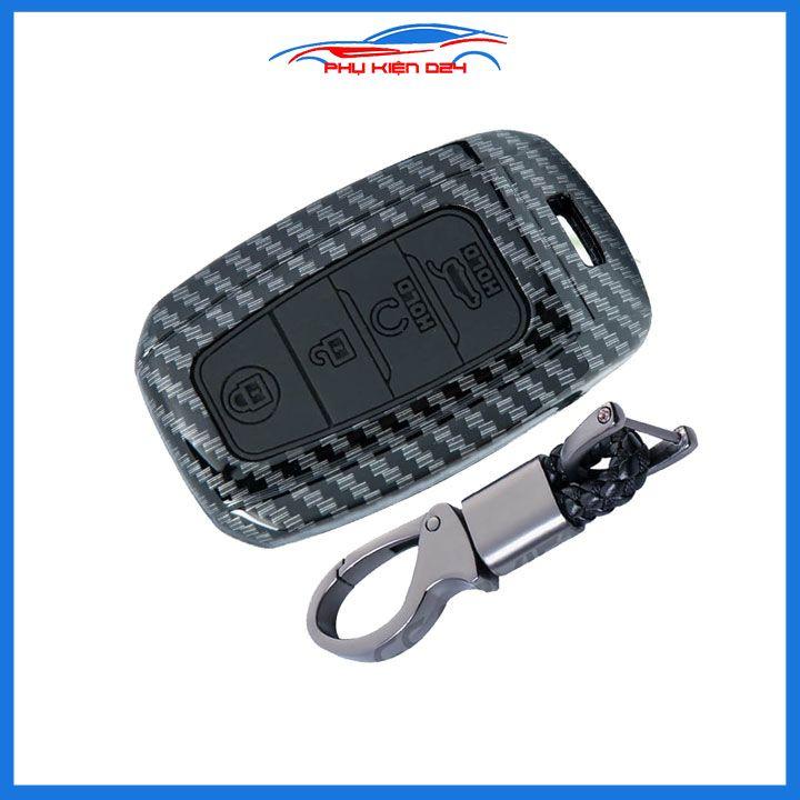 Ốp chìa khóa vân cacbon Seltos 2022-2023 4 nút kèm móc khóa