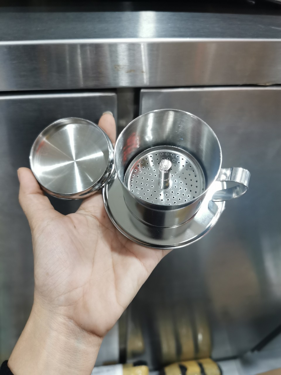 Phin Cà Phê Inox 304 Mạ Vàng  / Trắng  Loại 1 Có Ren Vặn  Tặng 1 Móc Dán Tường