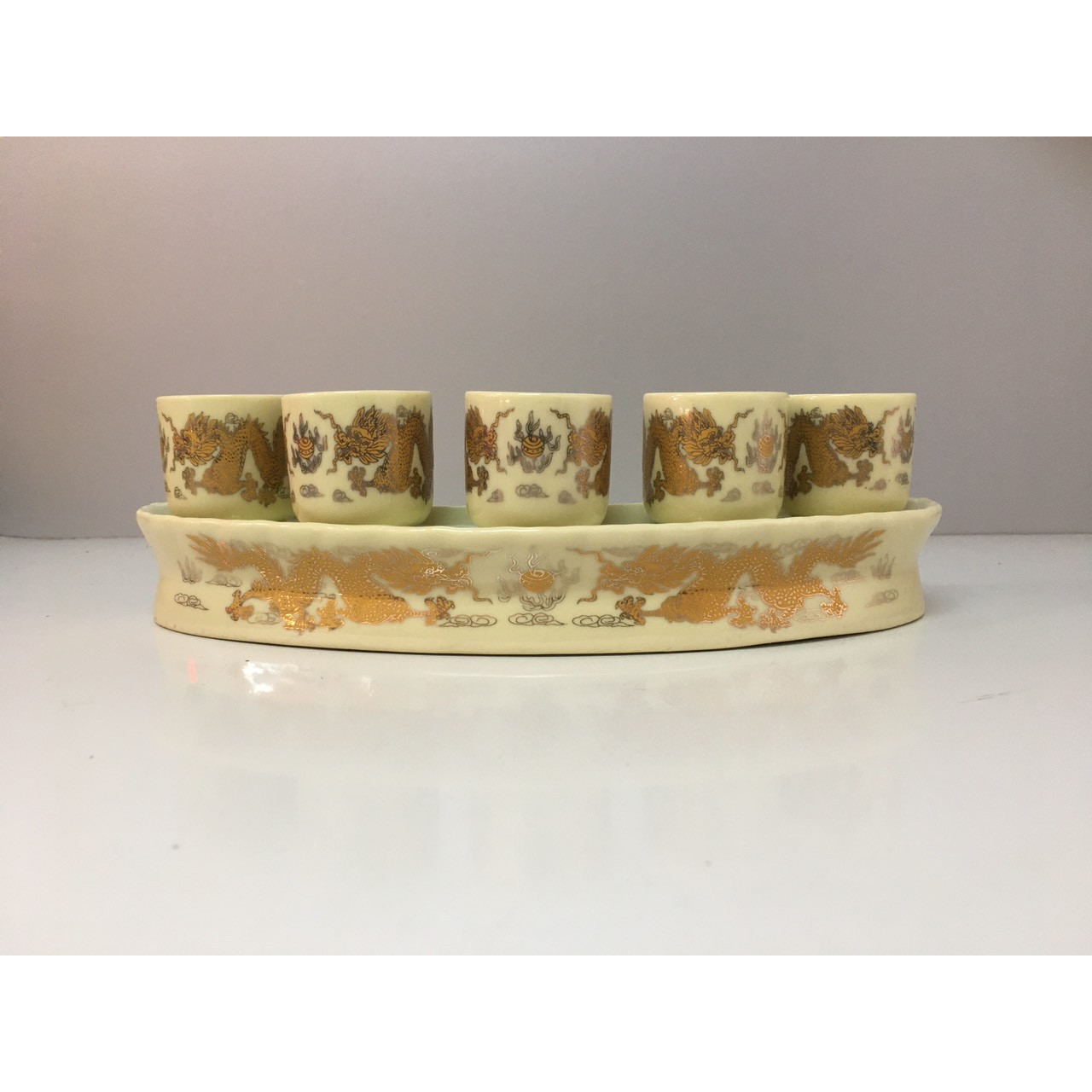 Khay chén cúng 5 ly ,  Đk: 24,5cm . Cao: 7cm