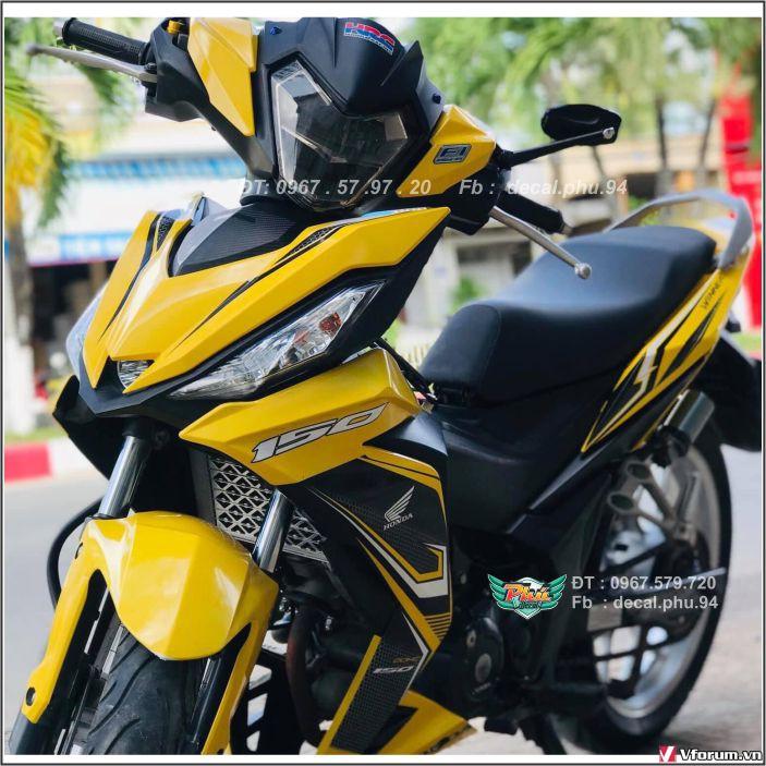 Tem Winner V1 Vàng đen tổ ong