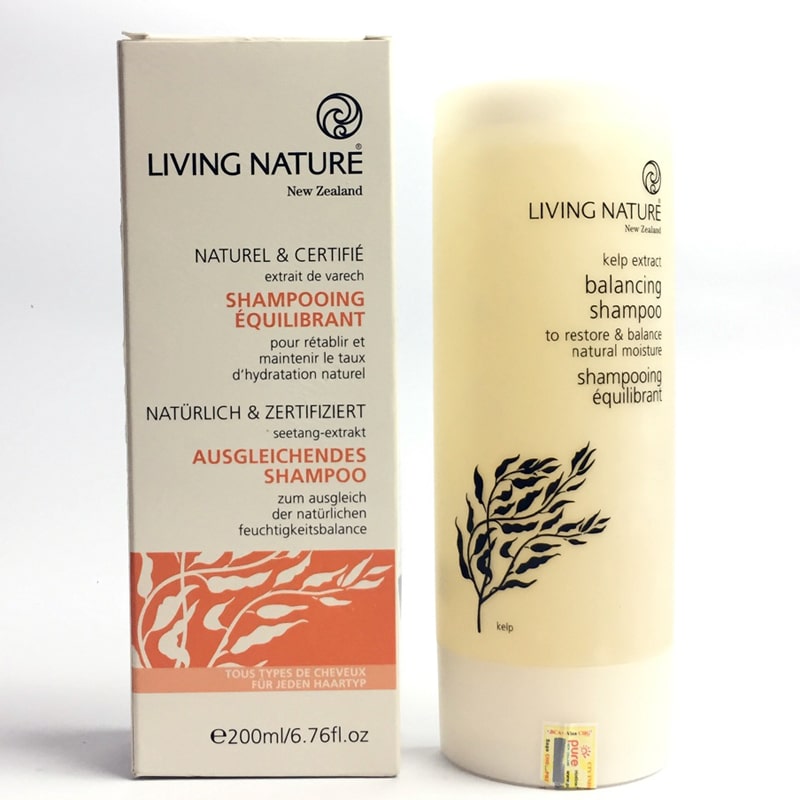 Dầu gội hỗ trợ trị gàu, cân bằng dầu Living Nature Balancing Shampoo 200ml