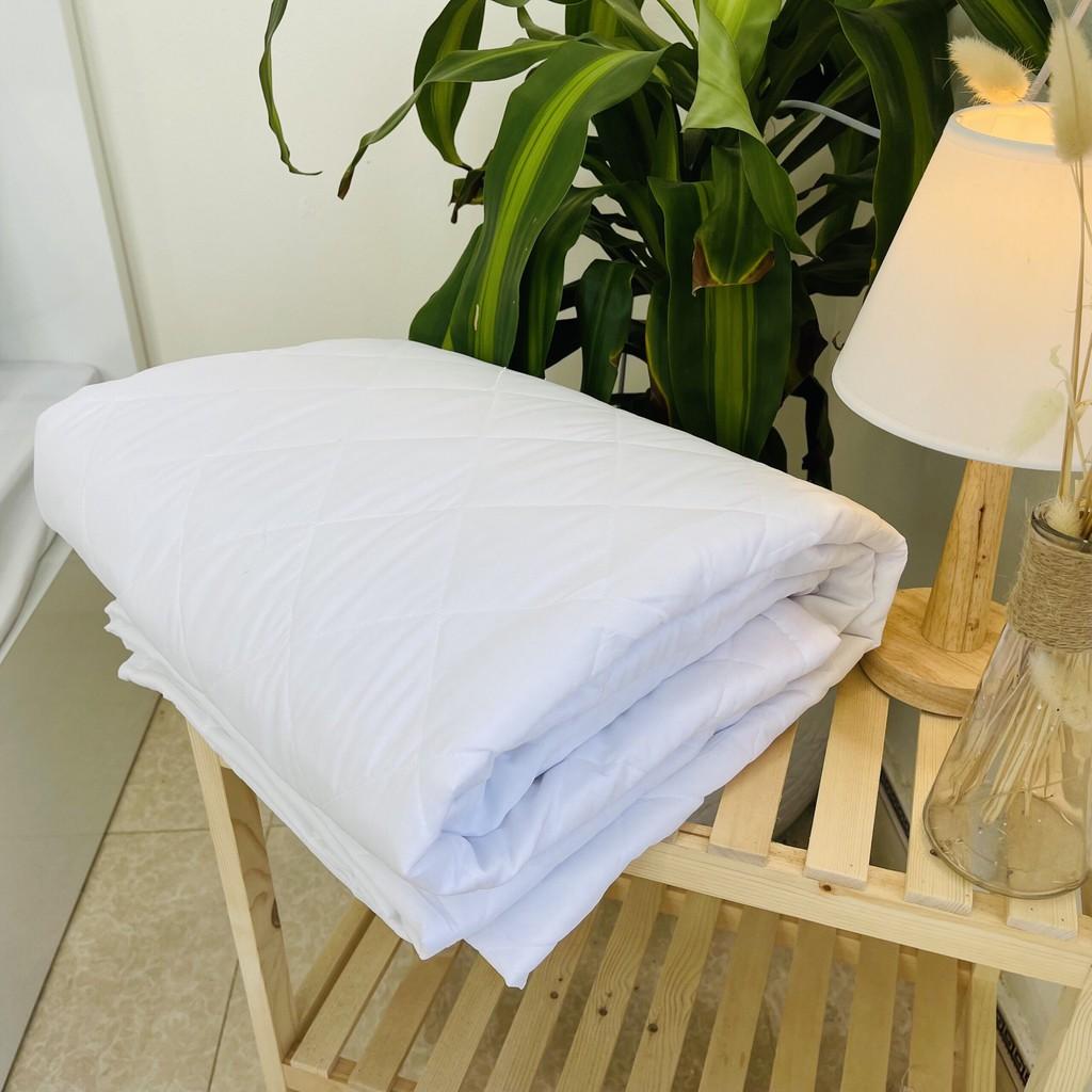 Ruột chăn hè Khách Sạn Trần bông tấm kháng khuẩn kích thước 2mx2m2 hàng cao cấp M2T beddng
