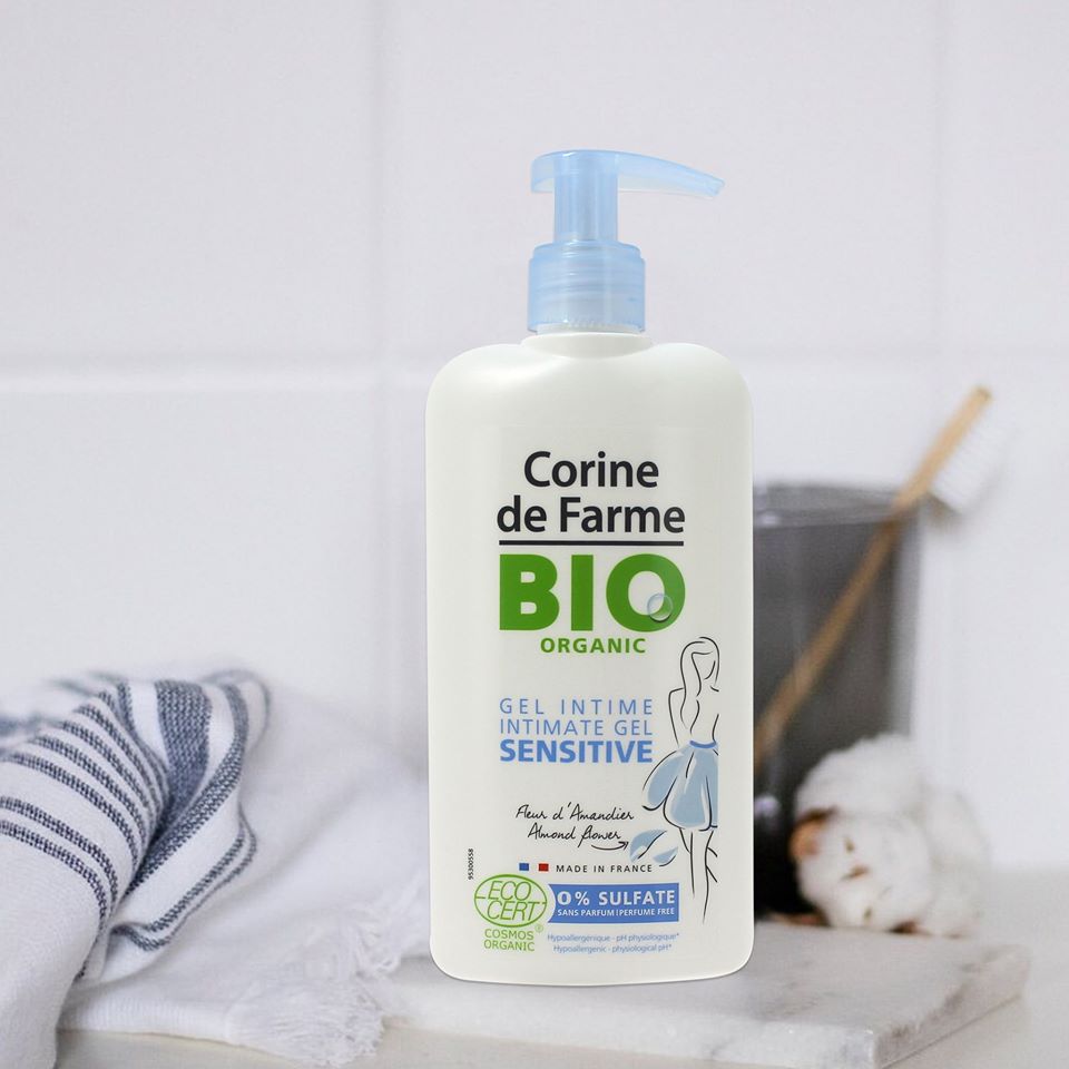 Gel rửa phụ khoa hữu cơ Corine de Farme BIO Organic Intimate Gel Sensitive 250ml