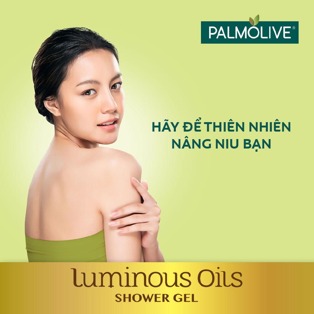 Bộ 2 sữa tắm dưỡng ẩm Palmolive Luminous tinh dầu thiên nhiên từ hạt Mắc ca và hoa mẫu đơn 400ml