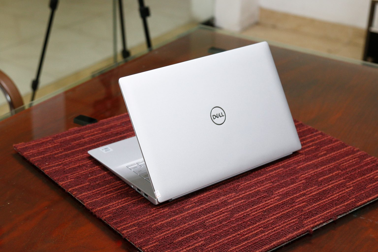 Laptop Dell Inspiron 7490 Core i7-10510U / 8GB / 512GB / Full HD / Win 10 / Silver Hàng Nhập Khẩu Mỹ (Open box)