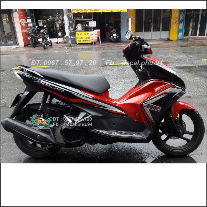 Tem Zin Ariblade Cam đen Uv