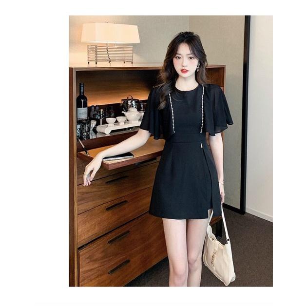 SÉT BỘ SHORT ĐEN TAY CÁNH TIÊN
