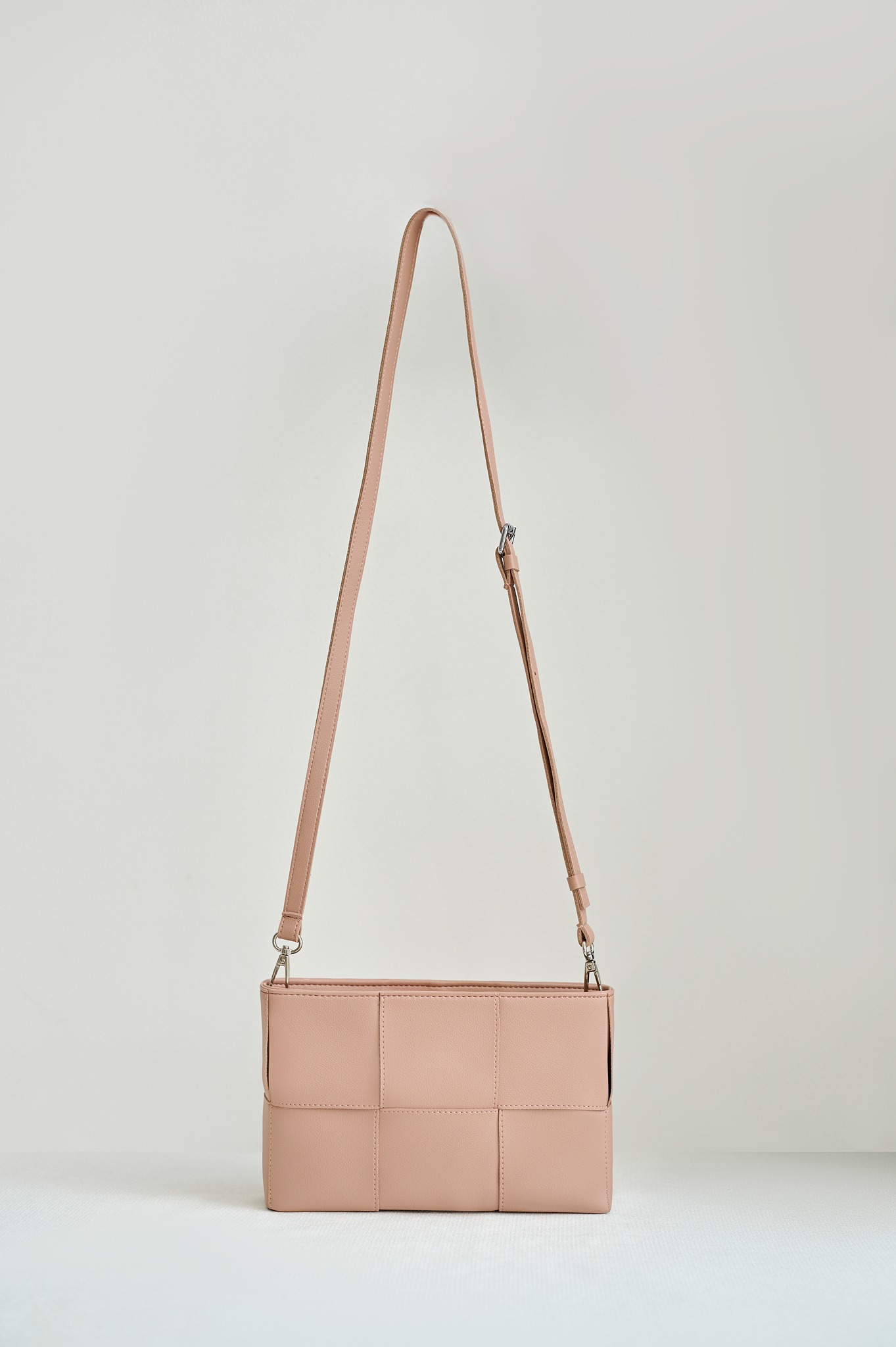 OLV - Túi Dusty Rose Weave Shoulder Bag