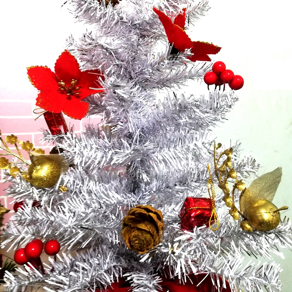 Cây Thông Noel Mini Để Bàn Màu Trắng Phối Hợp Màu Bạc Cao 40cm - 60cm - Trang Trí Lễ Giáng Sinh Tặng Kèm Bọc Cần Số Bảo Vệ Xe Máy Monter Màu Ngẫu Nhiên