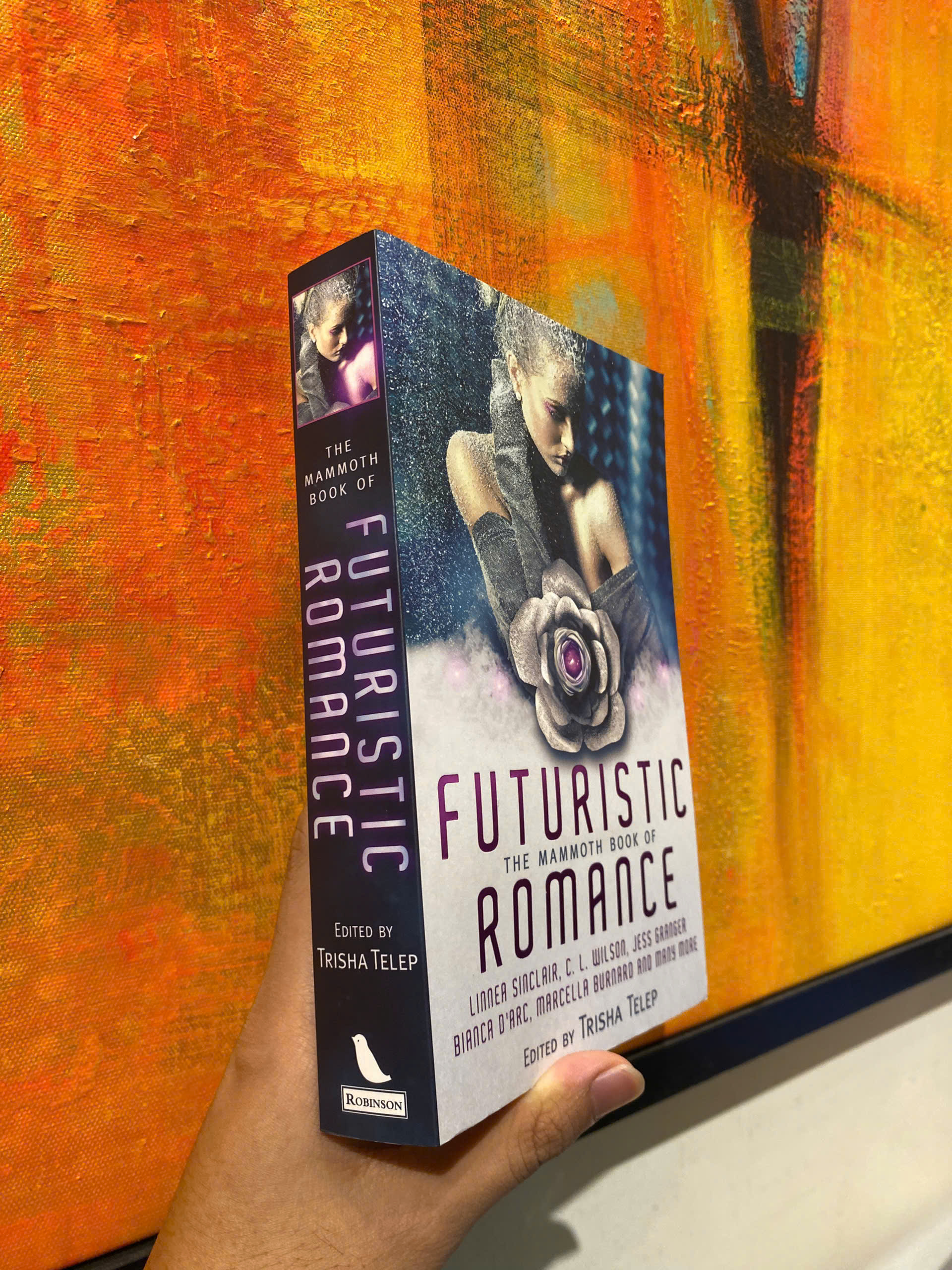 Sách - The Mammoth Book of Futuristic Romance by Trisha Telep/ Romance, Science Fiction English Book