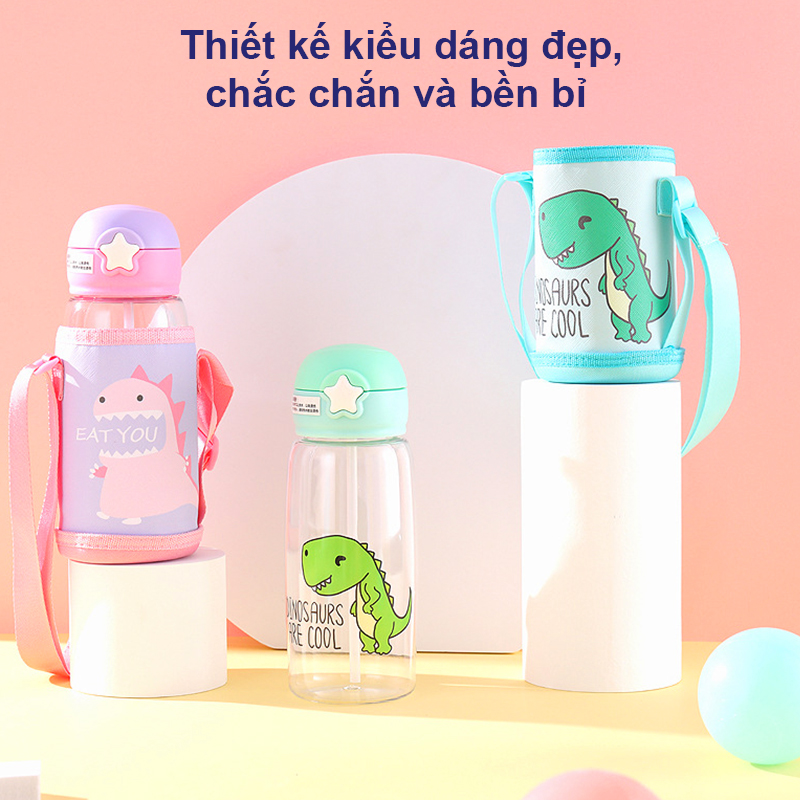 Bình nước cho bé đi học, Bình uống nước cho bé có ống hút 700ml bằng nhựa PP chịu nhiệt tốt tặng kèm túi và dây đeo tiện lợi – BN011