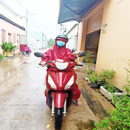 Áo Mưa Bít Dù Trơn, Áo Mưa Kín Người Vải Dù Siêu Dày 1M4, Chống Thấm Hiệu Quả, Phù Hợp Nam Và Nữ, Có Túi Đựng, Có Lựa Chọn Màu Sắc