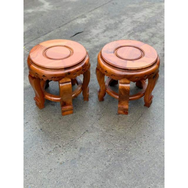 Đôn tròn gỗ hương mặt 30 cao 30 cm