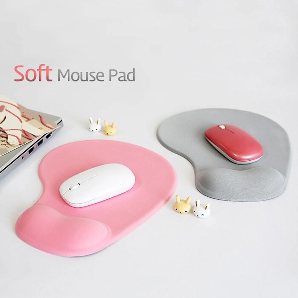 Tấm lót chuột có đệm hỗ trợ cổ tay thoải mái