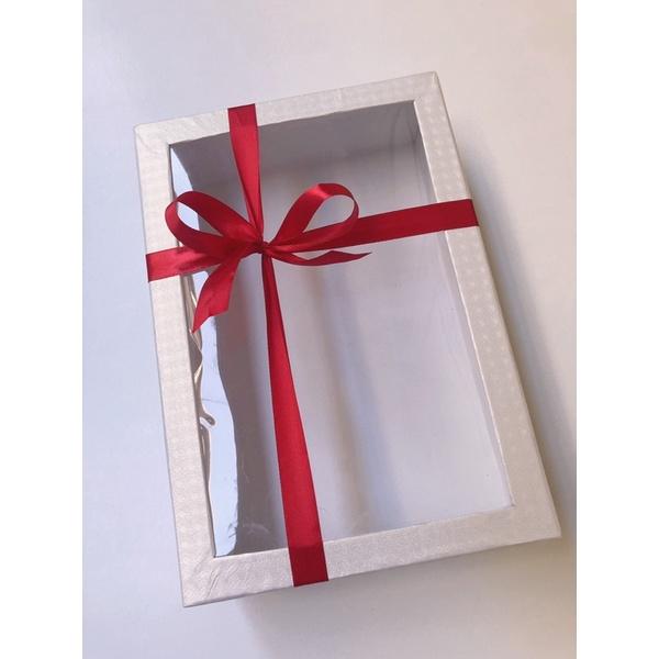 Hộp quà kính trong chữ nhật 31*21*8 #HanaGiftBox