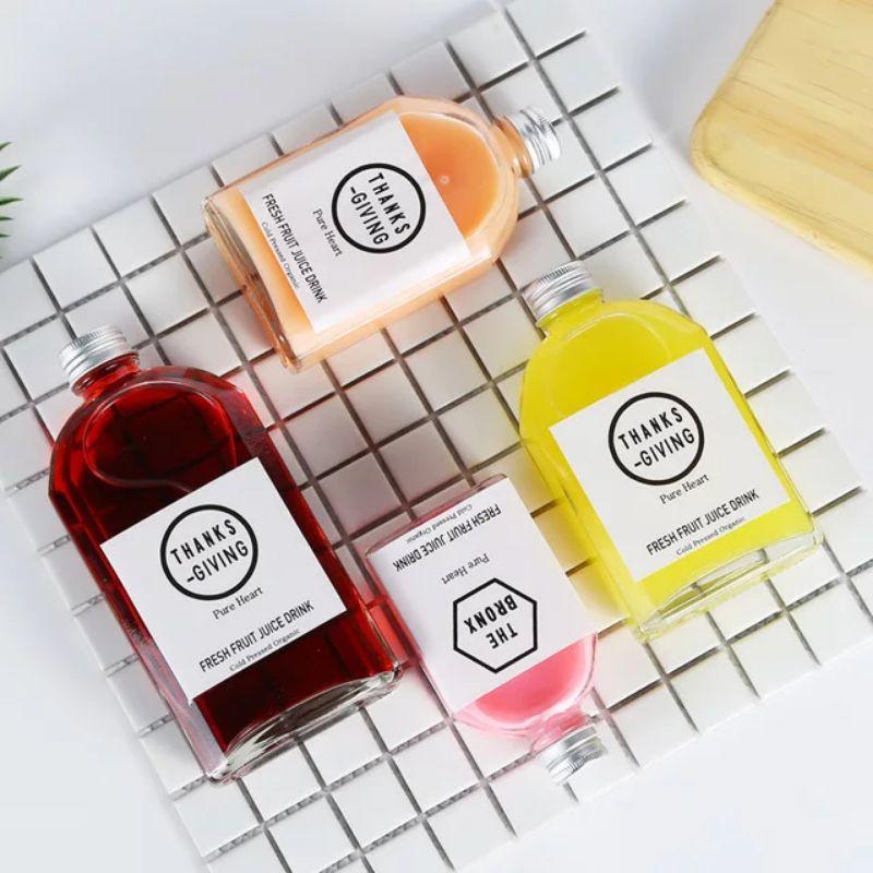 Chai thủy tinh vuông dẹp 250ml nắp nhôm đen đựng nước ép, sinh tố, dầu tràm, nước hoa