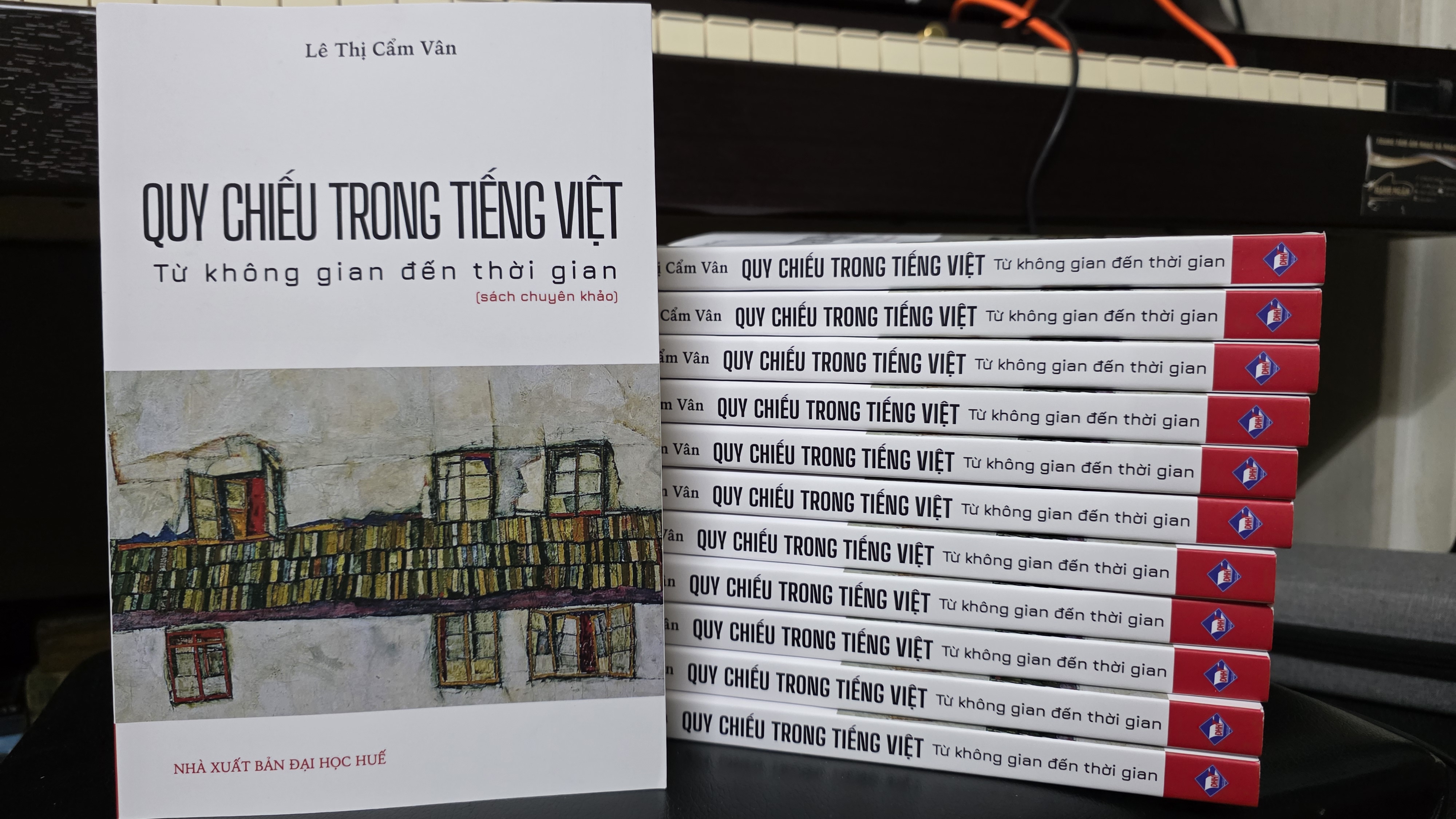 QUY CHIẾU TRONG TIẾNG VIỆT - từ không gian đến thời gian - Lê Thị Cẩm Vân