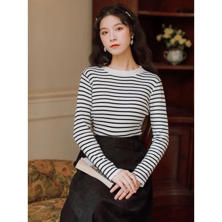 MS708 Áo len nữ dệt kim kẻ ngang cổ xoăn Quảng Châu