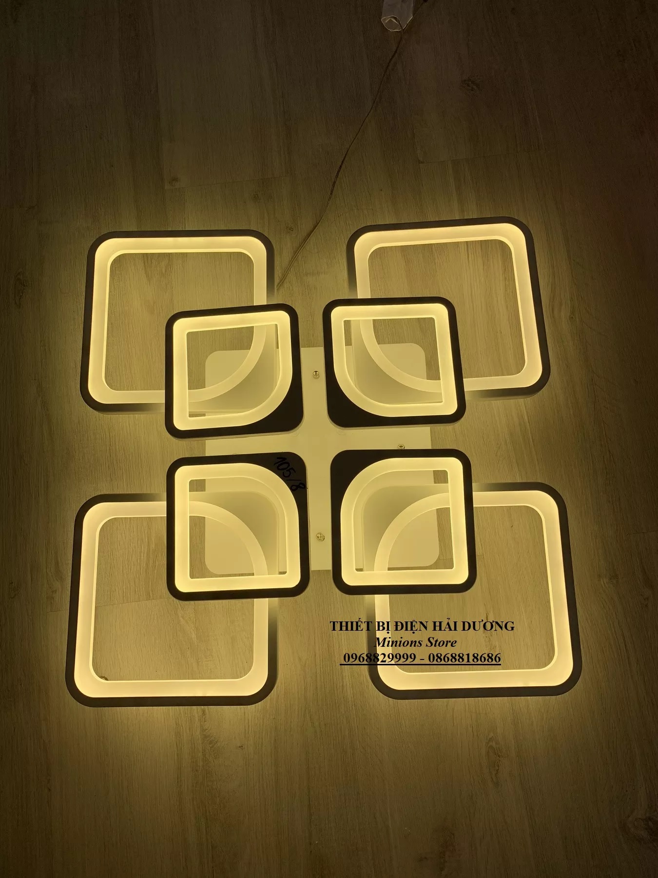 Đèn LED ốp trần Decor 8 Ô vuông NT028 - 3 Chế Độ Ánh Sáng - Tăng Giảm Ánh Sáng - Điều Khiển Từ Xa - Kết Nối Điện Thoại - Có Video