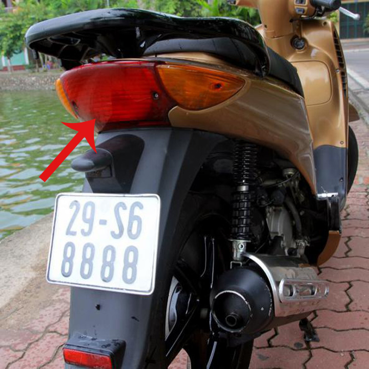 Nắp đèn hậu dành cho Sh 2006 - Chụp kính Đèn Hậu - TB1753