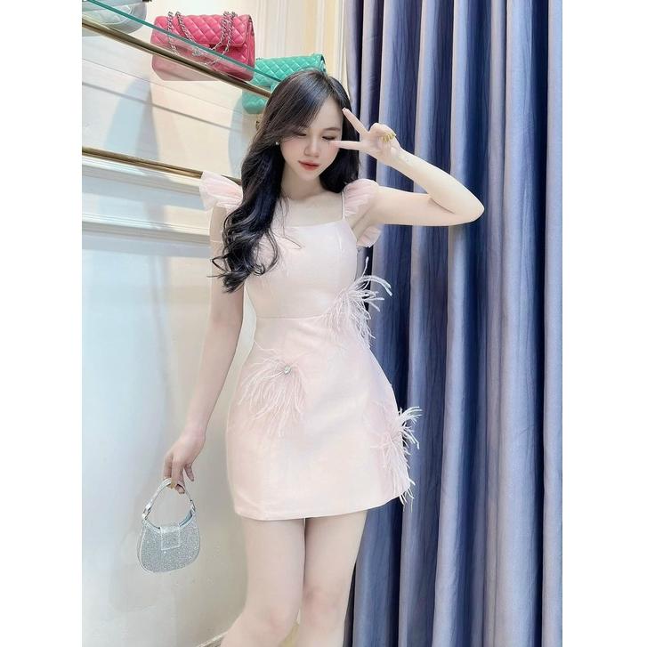 Đầm xoè dự tiệc đính lông cừu phối tay lưới cánh tiên