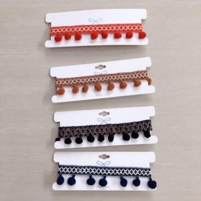 Choker bohemian - vòng cổ cục bông thổ cầm