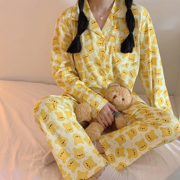 Bộ ngủ pijama dài tay mặt gấu Pooh vàng vải cotton