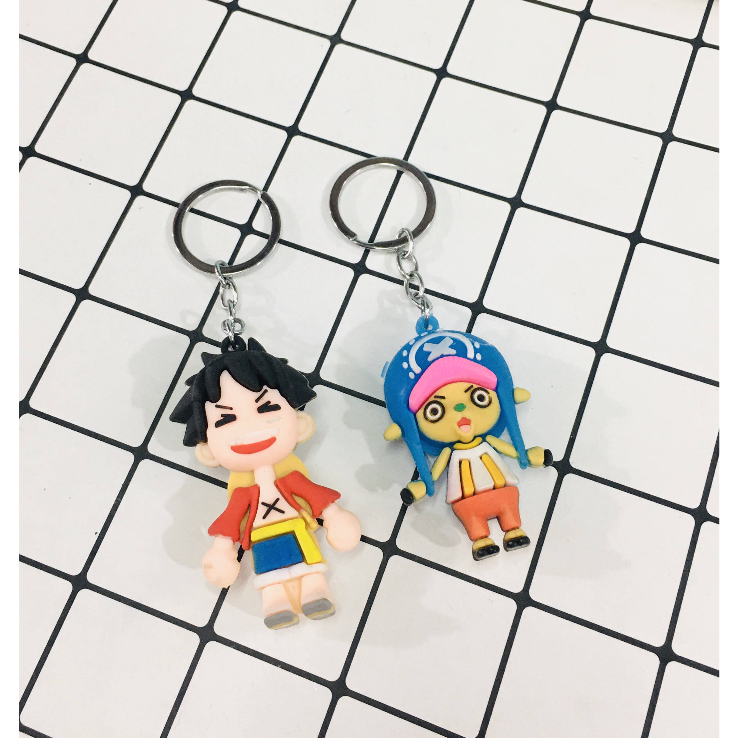 Set 2 Móc khóa tượng One Piece Luffy và Chopper