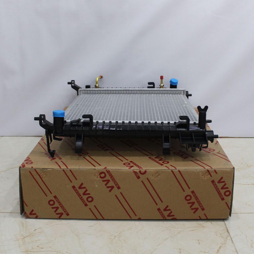 Két nước Nissan Sunny, 2013-2020, số tự động